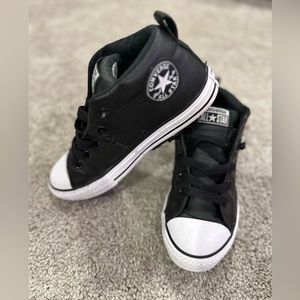 *LIKE NEW* Converse Chuck Taylor All Star Street Mid Leather Sneakers
